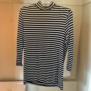 Striped H&M mock neck basic